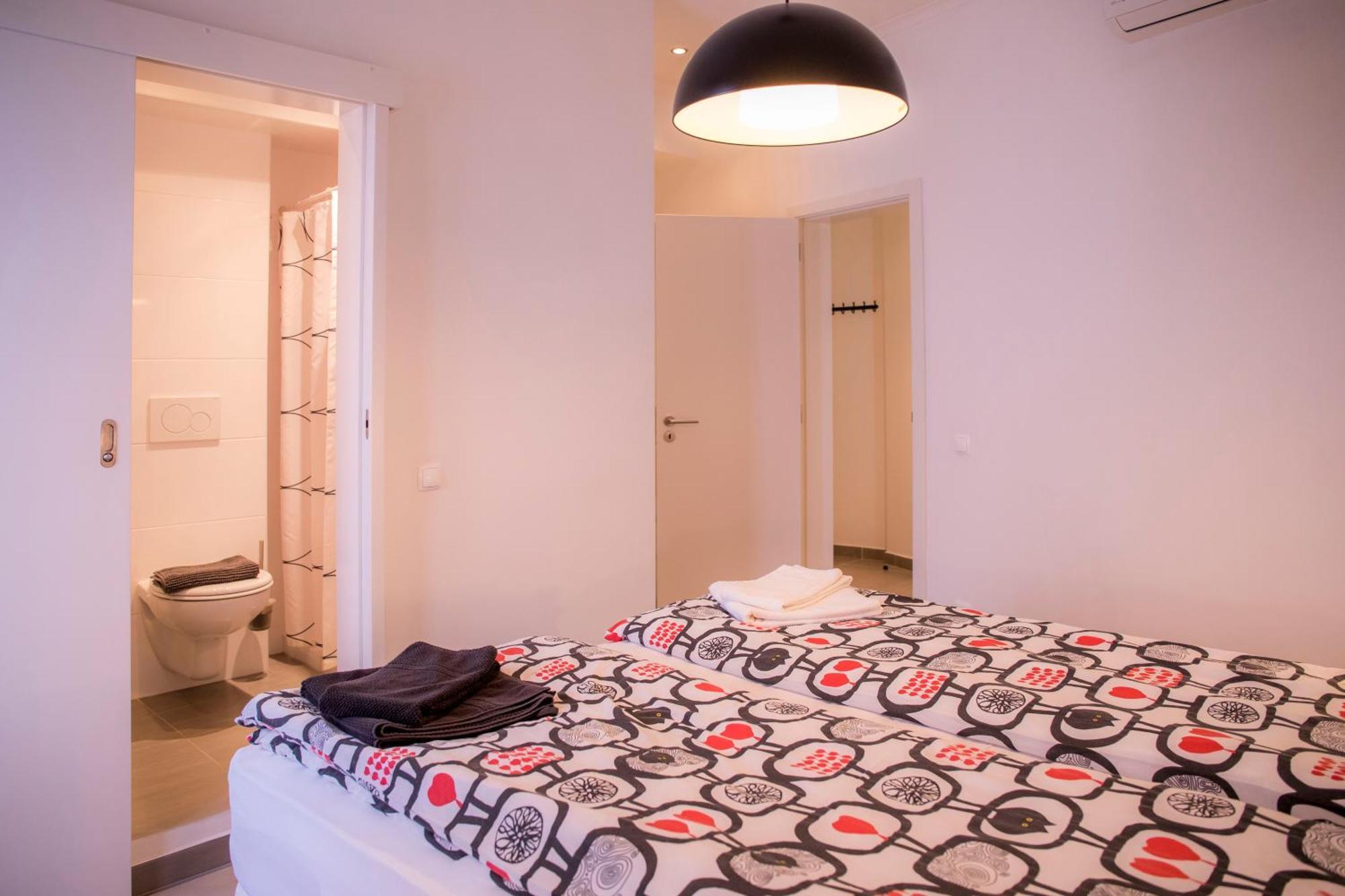 Apartamentos Marreiros Neto Lagos Bilik gambar